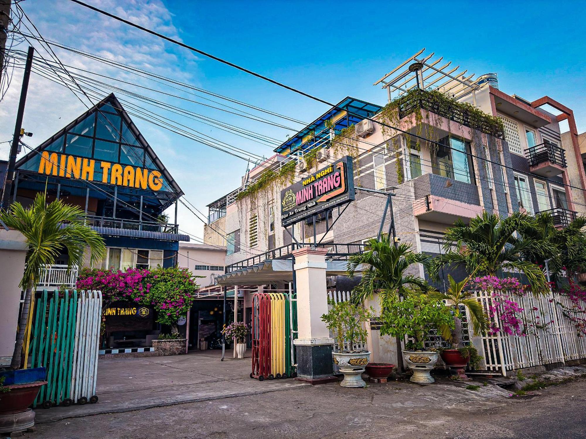 Minh Trang Motel Chau Doc Esterno foto
